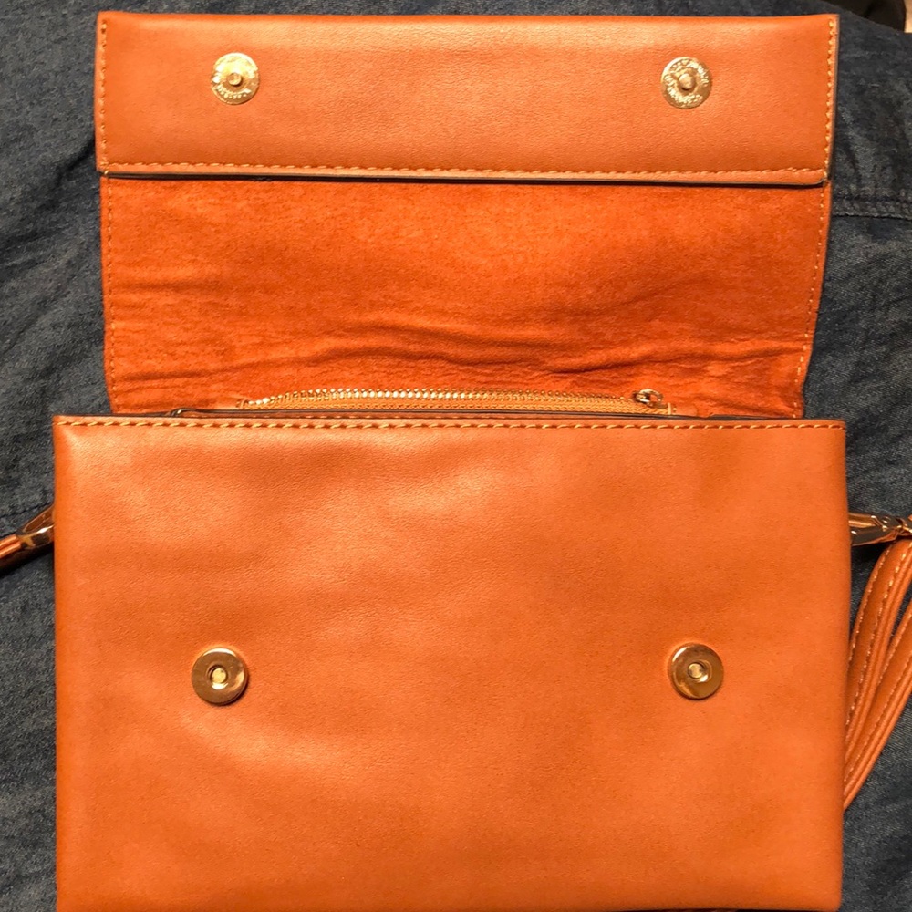 Handbag - Picture 2 of 4